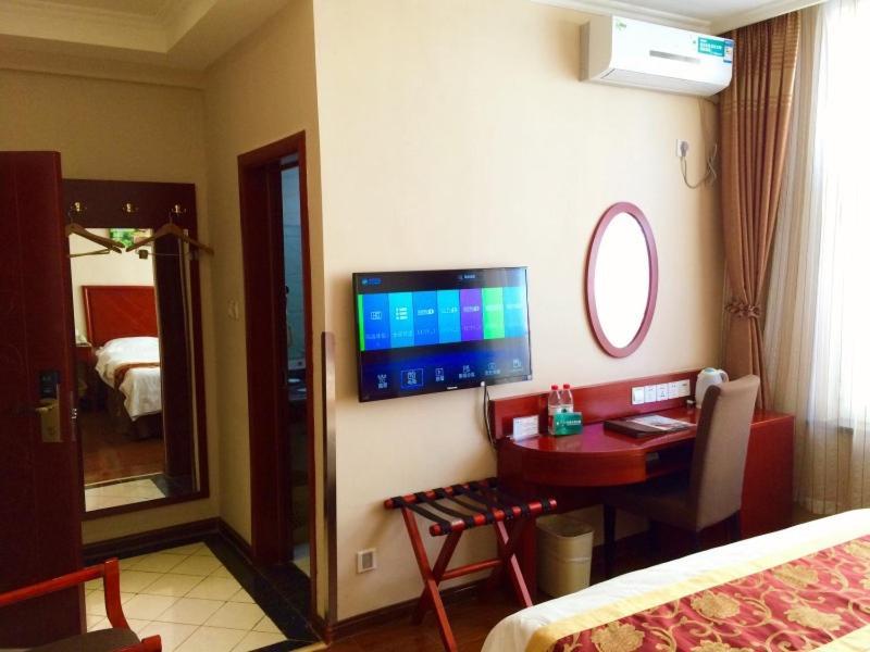 Greentree Inn Bole Wanxianghui Express Hotel Exteriér fotografie